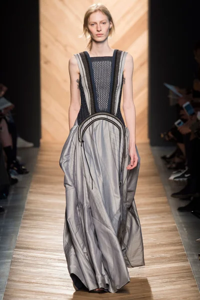 Look 56